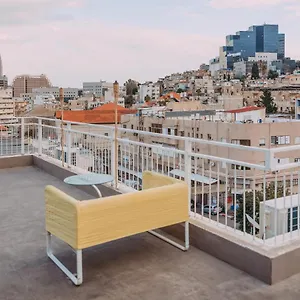 https://central-haifa-quite-place.gethaifahotels.com